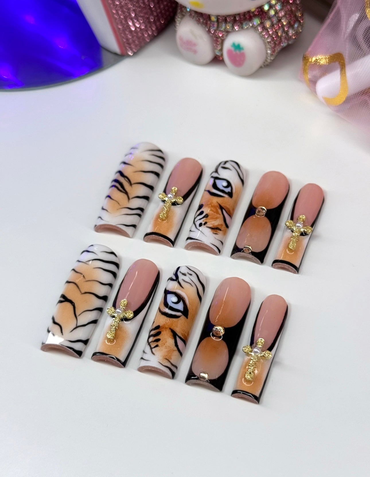 Acrylic Baddie Black Tiger Print French Tip Press On Nails