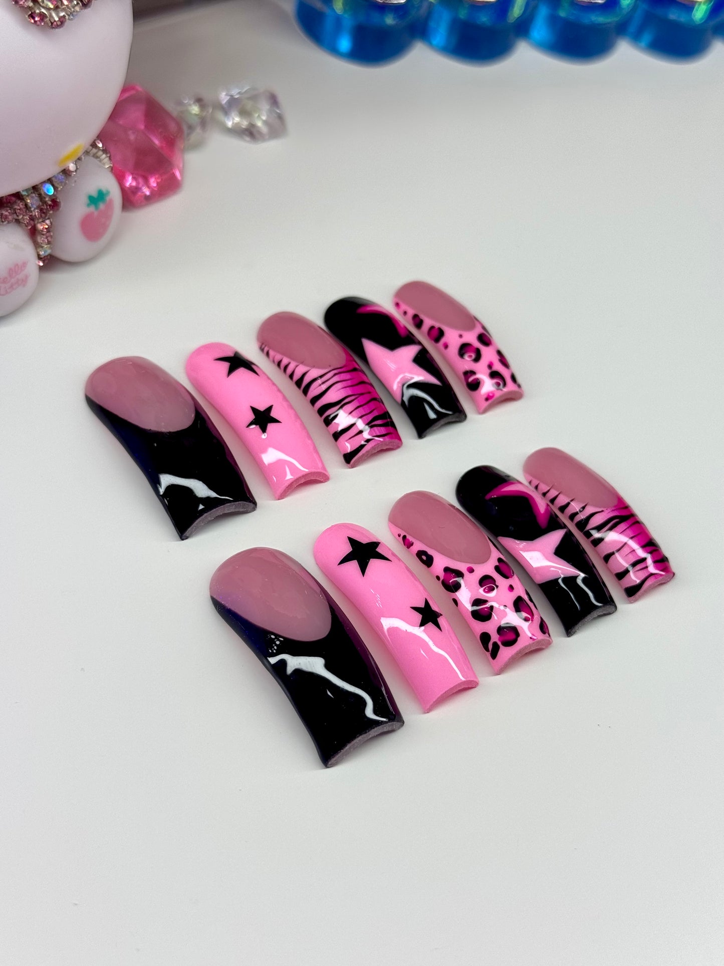 Acrylic Press On Nails Pretty Black & Pink Rockstar