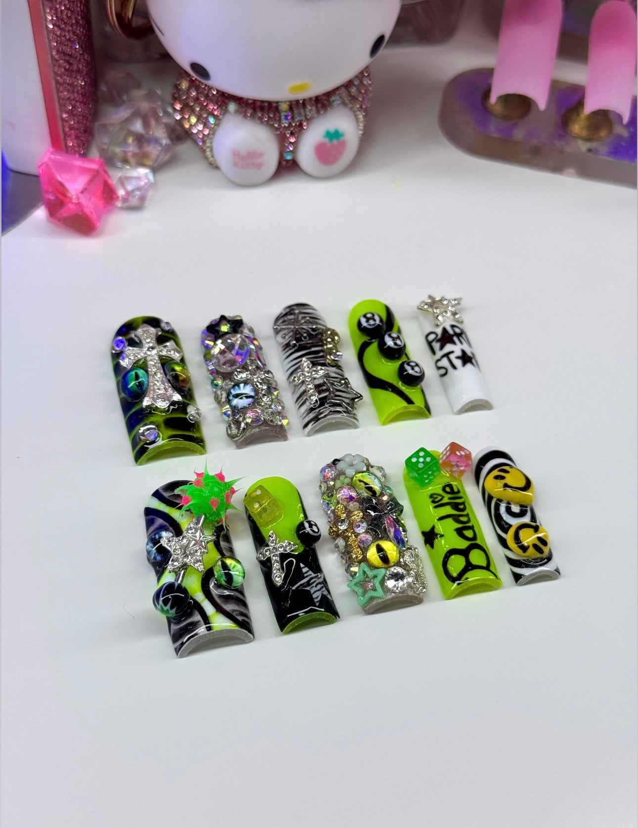 Acrylic Cute Baddie Press On Nails Black & Green 3D Stargirl