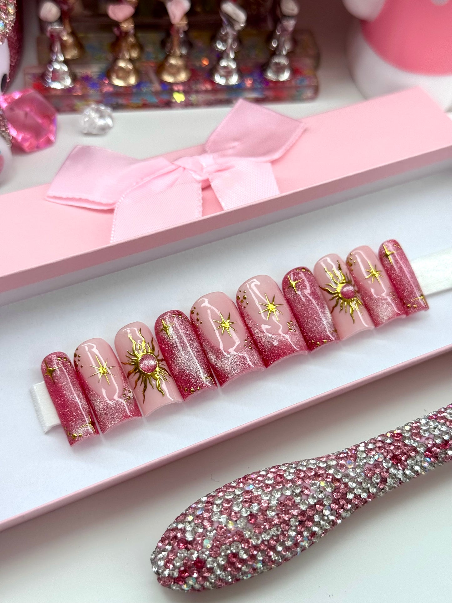 Acrylic French Tips Cat Eye Pink & Gold Chrome Press Ons