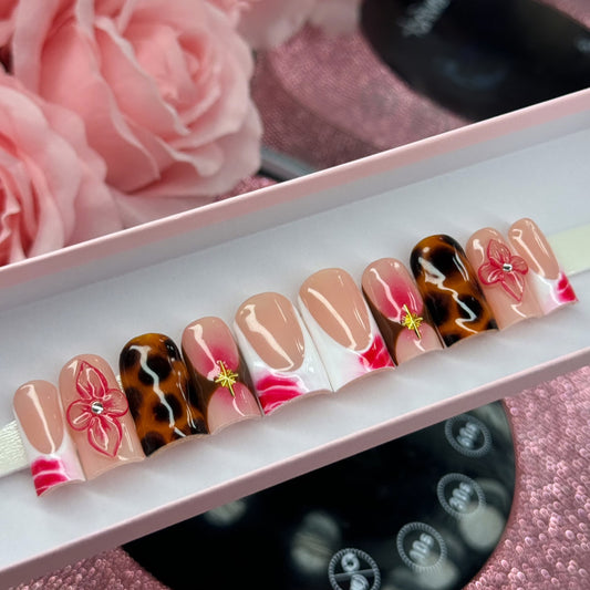 Luxury Baddie French Tips 3D Flower Acrylic Press On Nails
